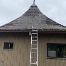 Cedar-Shake-Roof-Wash-in-Vancouver-WA 2